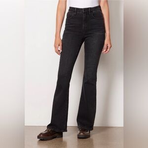 Good American Good Classic High
Waist Bootcut Jeans (Black 162)